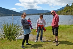 lake_paringa_02